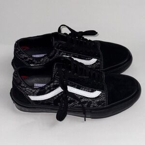Vans X Premier Skate Old Skool Black Low Top  Shoes Men's Size 7 Women's 8.5